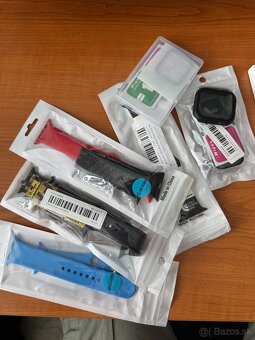 Apple Watch SE  44mm - 3