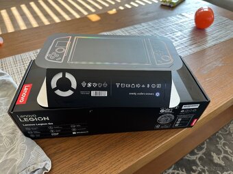 Lenovo legion go - 3