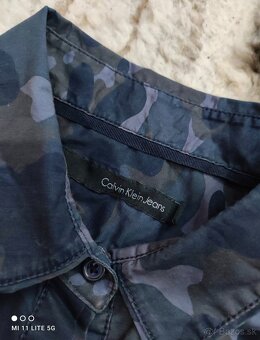 Dámska slim košeľa Calvin Klein Jeans, veľ. XS/S - 3