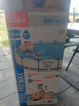 Predam bazen so vsetkym prislusenstvom - 3