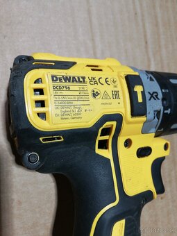 Dewalt 18V akumulátorová vŕtačka - 3