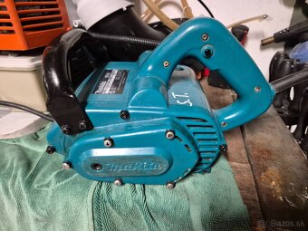 Makita 9741 - 3