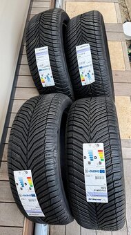215/50 R18 celorocne - 3