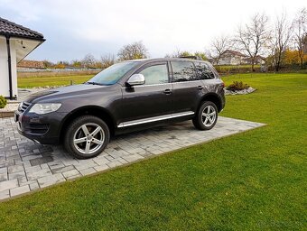 Volkswagen Touareg - 3