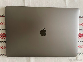 Macbook Pro 15” - 3