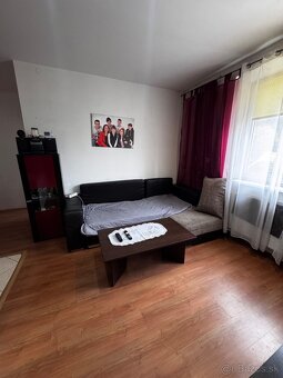 Na predaj 2 izbovy byt na ulíci Kukučinova - 3