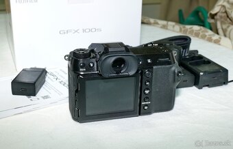 Fujifilm GFX 100s - 100 Mil. Pixel - stredoformat - 3