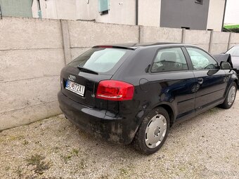 Havarované Audi A3 1,6 2010 75kW - 3