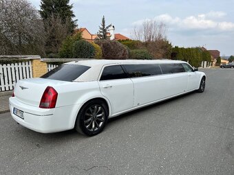 Limuzina Chrysler 300c 3,5 V6 200kw LPG VIP NEW INTERIER - 3