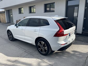 Volvo XC60 B4(D) MOMENTUM PRO AWD AT8 - 3