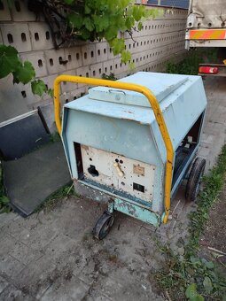 Kompresor STAR IIB/E. Orig . Podvozok na kompresor - 3