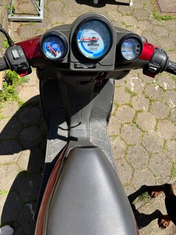 Malaguti F12 Phantom 50ccm - 3