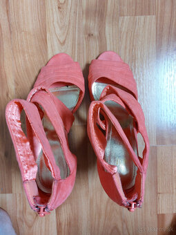 Lososove sandale zn. H&M - 3
