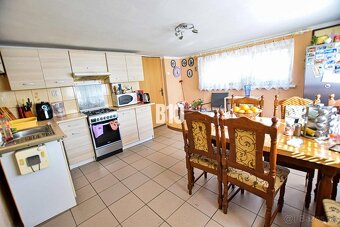 Rodinný dom s garážou, záhradou a balkónom – Turzovka - 3