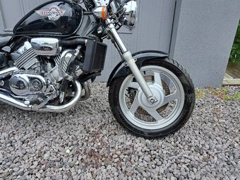 Honda magna - 3