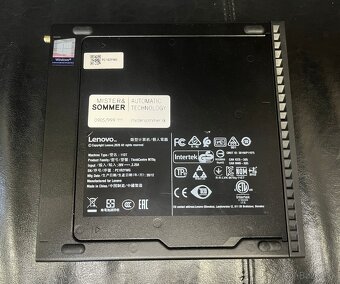 Lenovo ThinkCentre M70q Tiny - 3