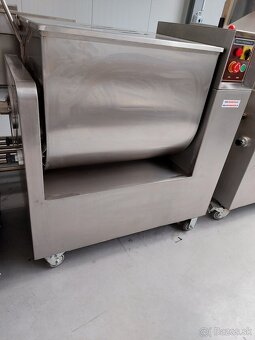 Miešačka mäsa 120 L -95kg Miešačka mäsa Miešačka klobás - 3