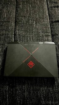 Predám HP Omen 2015 500GB SSD, 16GB DDR4, GTX1050, i5 - 3