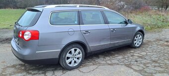 Volkswagen Passat B6 Combi 4x4 2.0 TDI - 3