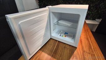 Philco PSF 31 E Cube - malá mraznička - 3