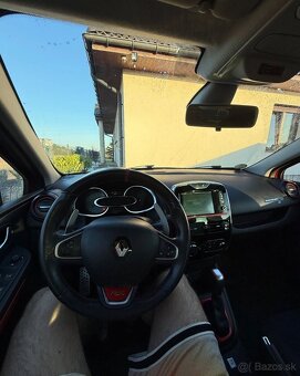 Renault Clio TCe 220 EDC - 3