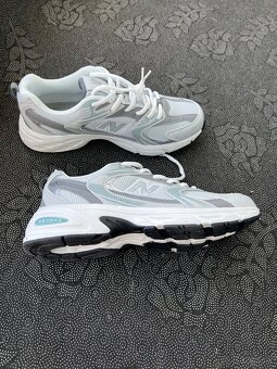 NEW Balance - 3