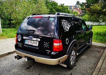 Ford Explorer V8 benzín 4x4 7-miest koža camper - 3