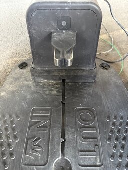 Robotická kosačka LUX-Tools A-RMR-300-24 - 3