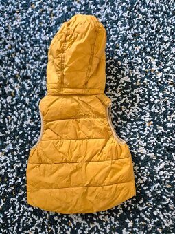 Prechodna vesta, UNI, H&M, velk. 98 - 3