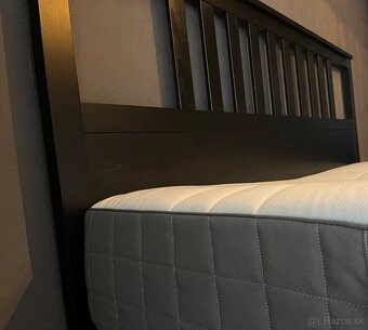 Postel Ikea Hemnes - 3