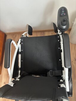 Elektrický invalidný vozík AT52304 - 3