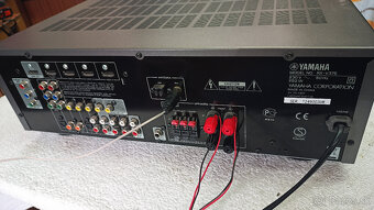 Yamaha RX-V375 - 3