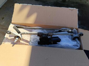 Reanult Koleos Mechanizmus stieračov 288008490R - 3