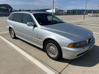 Predám BMW E39 520i touring v sériovom stave - 3