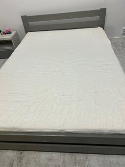Predám posteľ 140 x 200 + matrac - 3