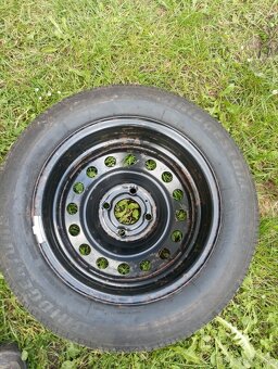 Originál, rezerva R15 Nissan - 3