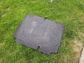 Golf 5 zadna stena, plech., dno kufra to plstenne - 3