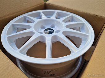 🔥 Predám novú sadu diskov 16” - design RAYS – BIELA | 5x100 - 3