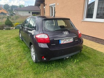 Toyota auris E15 1,6 2010 - 3