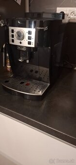 Kavovar Magnifica S - 3