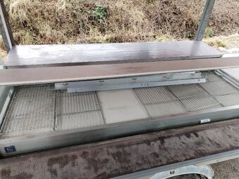 Prívesný vozík brzdený Predajna - 3