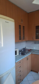 Prenájom 2 - izbového bytu Hliny 3 - 3