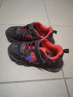 SPIDERMAN detské tenisky veľ. 31_ svietiace - 3
