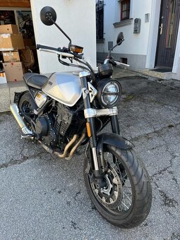 Brixton Crossfire 500 - 3