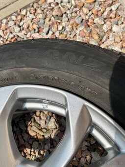 Letné pneu BRIDGESTONE 215/60 R16 na originál MAZDA diskoch - 3