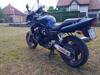 Yamaha fzs 600 fazer - 3