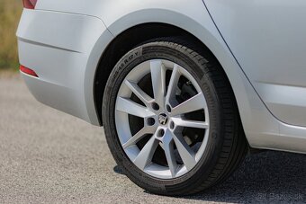 Škoda Octavia 3 Combi model 2019 - 3