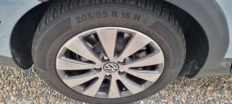 Predám originál VW Adelaide elektróny 5x112 r16 7J ET45/ - 3