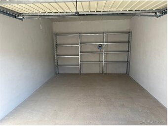 Garáž s pozemkom na predaj alebo prenájom - 3