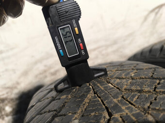 195/60 R15 Celoročné pneumatiky Kumho Solus 2 kusy - 3